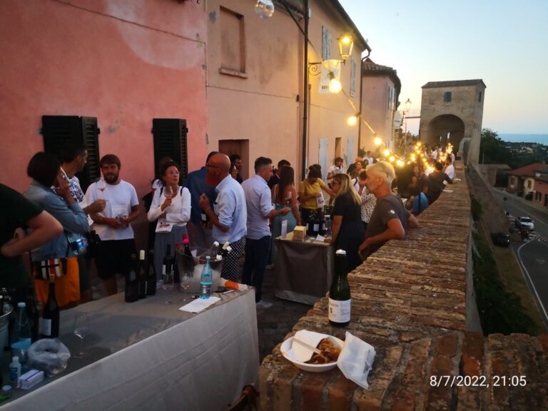 festa del vino a Candelara