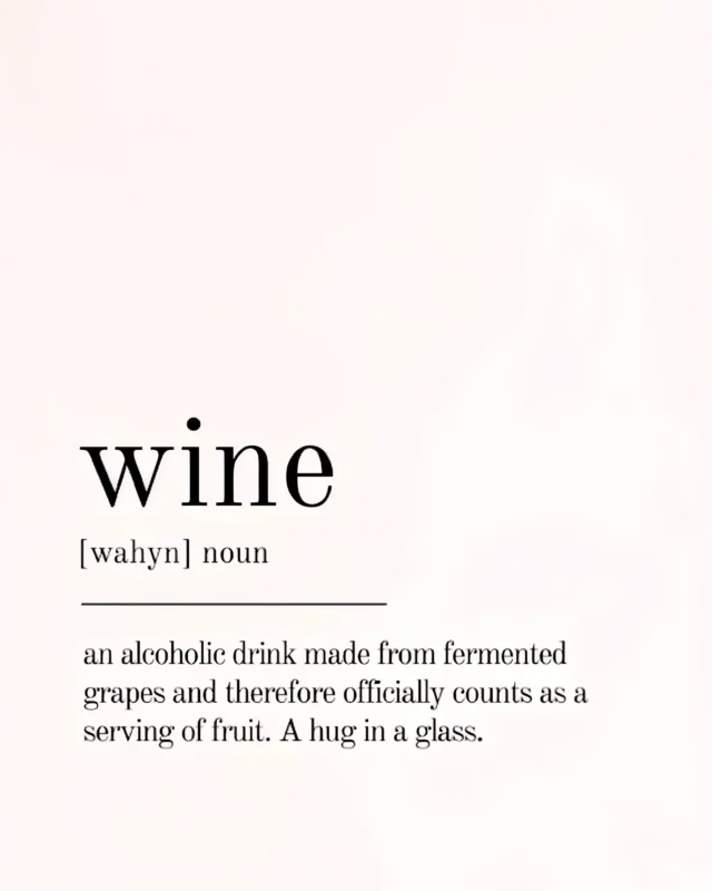 Wine: that little big hug you can feel with every sip.

#connubiodivino #corsiperilvino #appassionarsialvino #winelover #wine